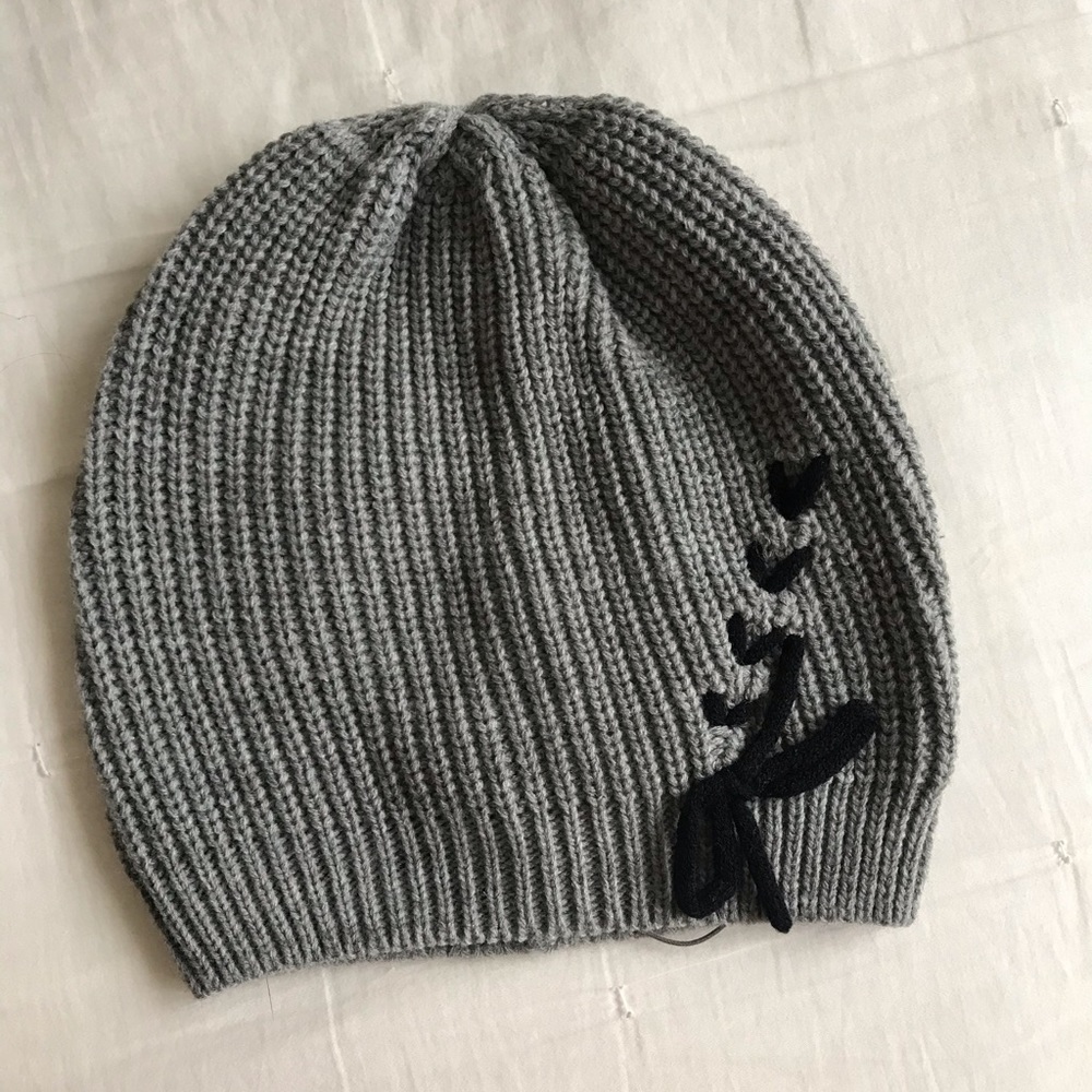 Vince Camuto Beanie